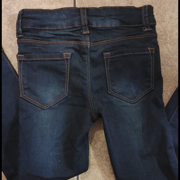 Toddler jeans size 4 (free shirt with order) - Picture 6 of 10